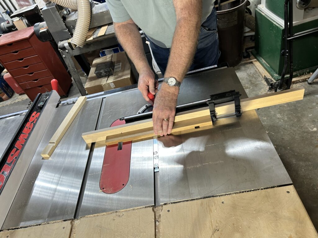 Cutting dado in white oak with miter gauge